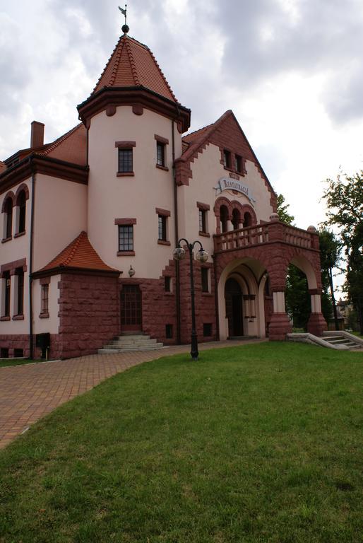 Villa Bergera Дзержонюв Экстерьер фото